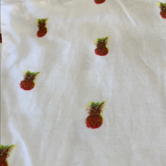 Denim & Flower T-shirt – size small - Picture 3 of 8